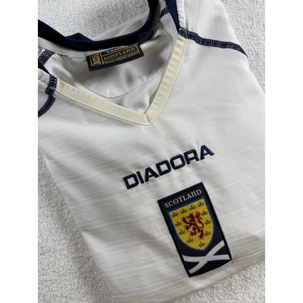 Scotland Away football shirt 2003 - 2005 White Diadora Woman Size 10